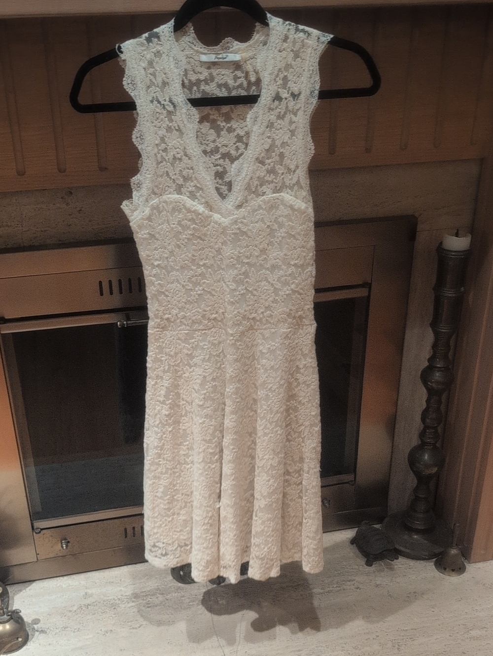 Papaya Cream Lace Midi Dress with V-Neck